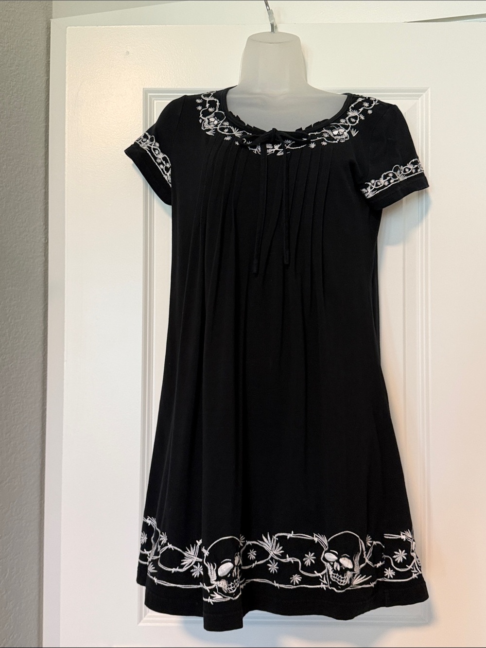 Cowgirl Justice - Black Embroidered Skull Swing Dress with Tie Neck